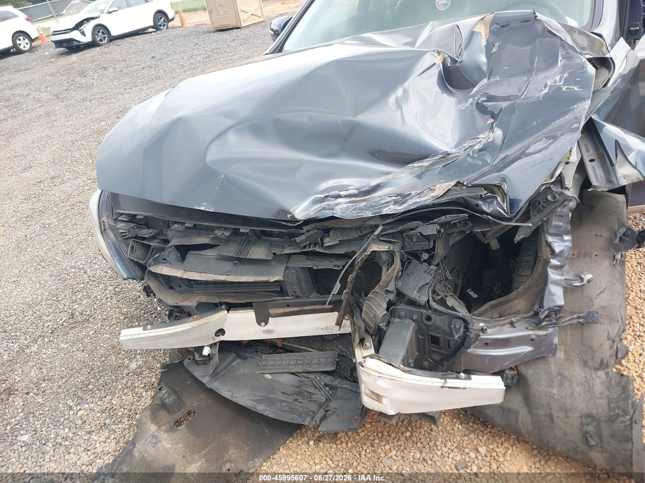 2015 HYUNDAI GENESIS 3.8 · 6/11