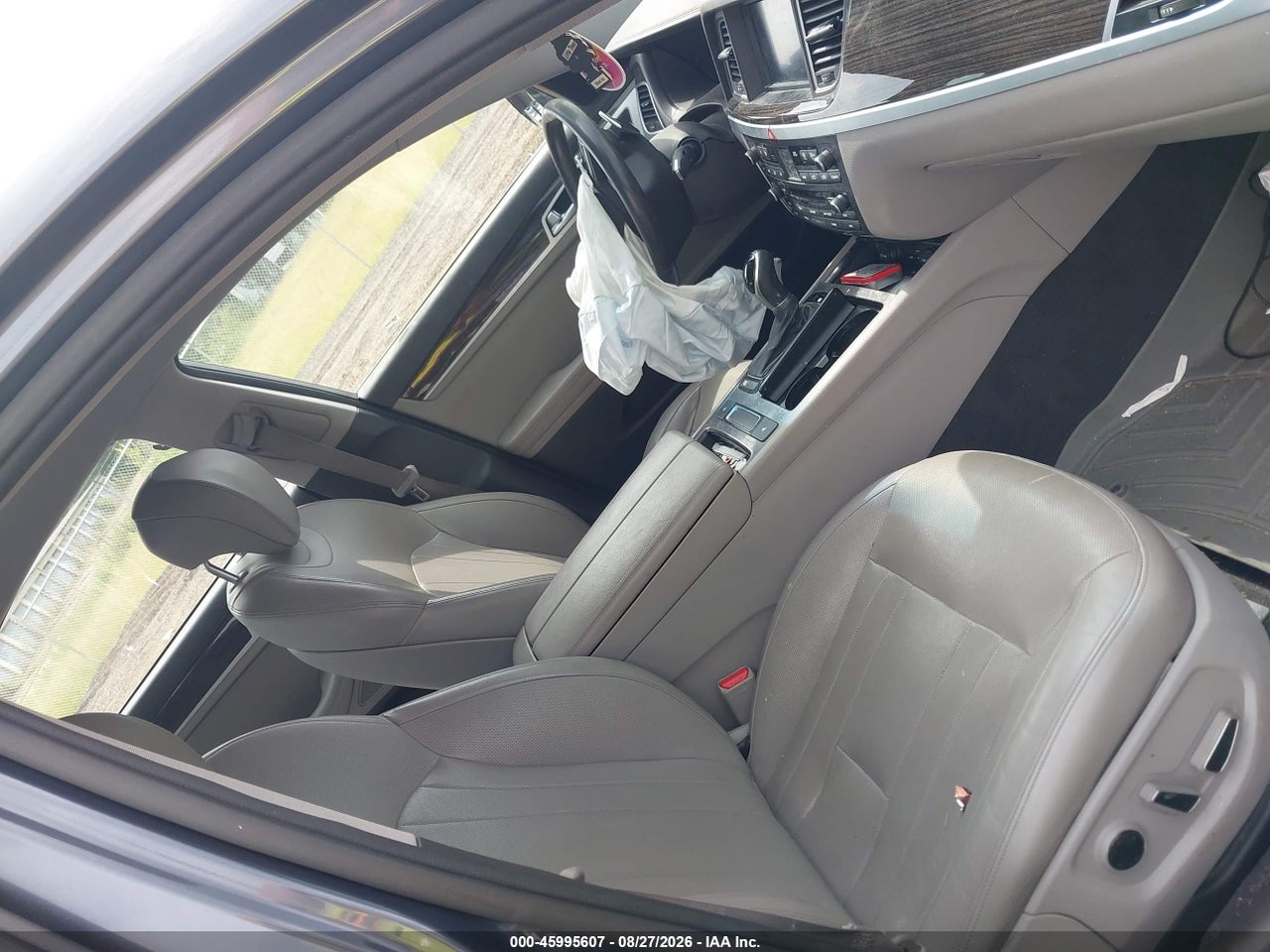 2015 HYUNDAI GENESIS 3.8 · 5/11
