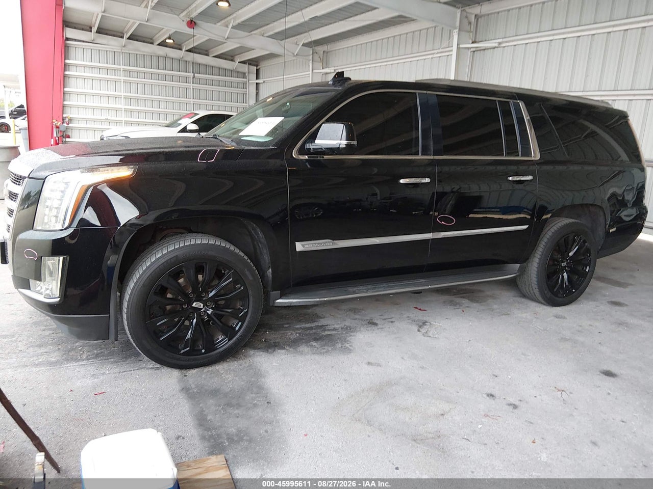 2016 CADILLAC ESCALADE ESV LUXURY COLLECTION · 2/11