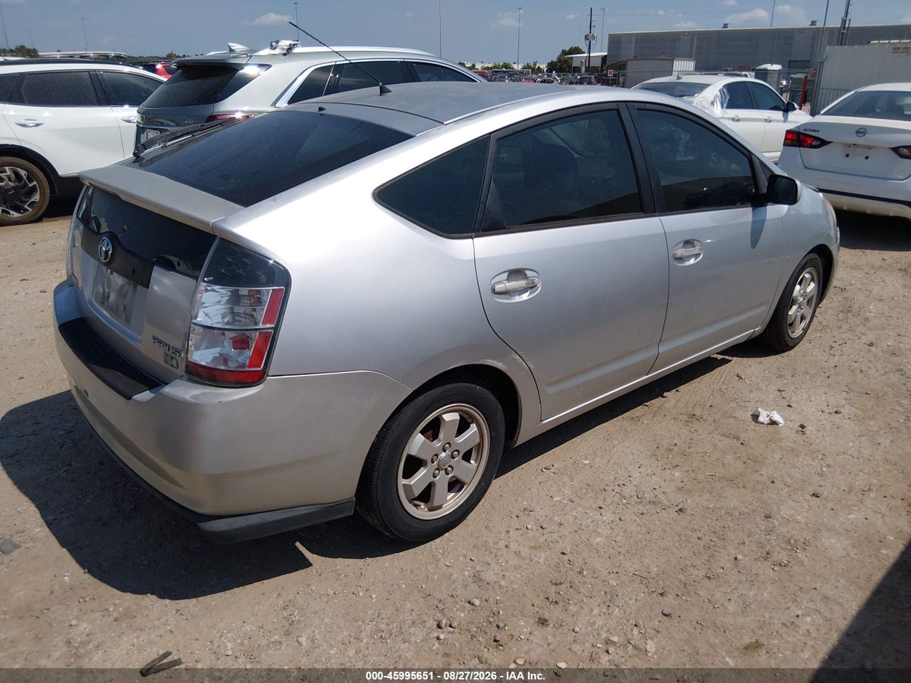 2005 TOYOTA PRIUS   · 4/11