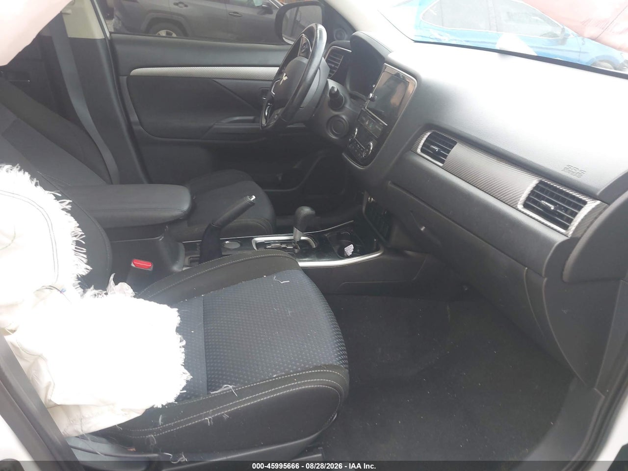 2017 MITSUBISHI OUTLANDER SE/SEL · 5/11