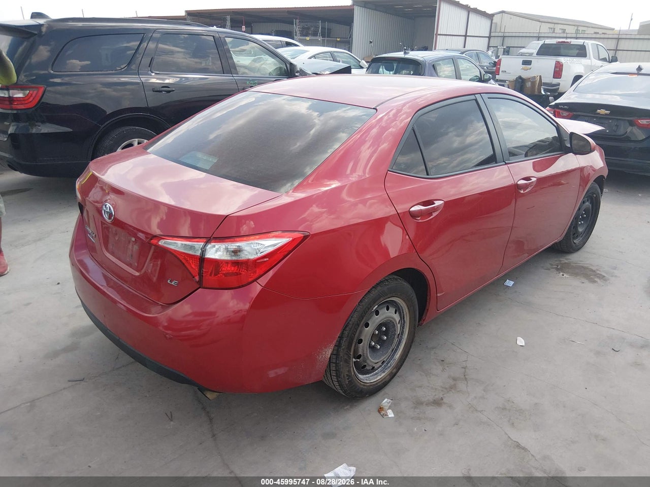2015 TOYOTA COROLLA LE · 4/11