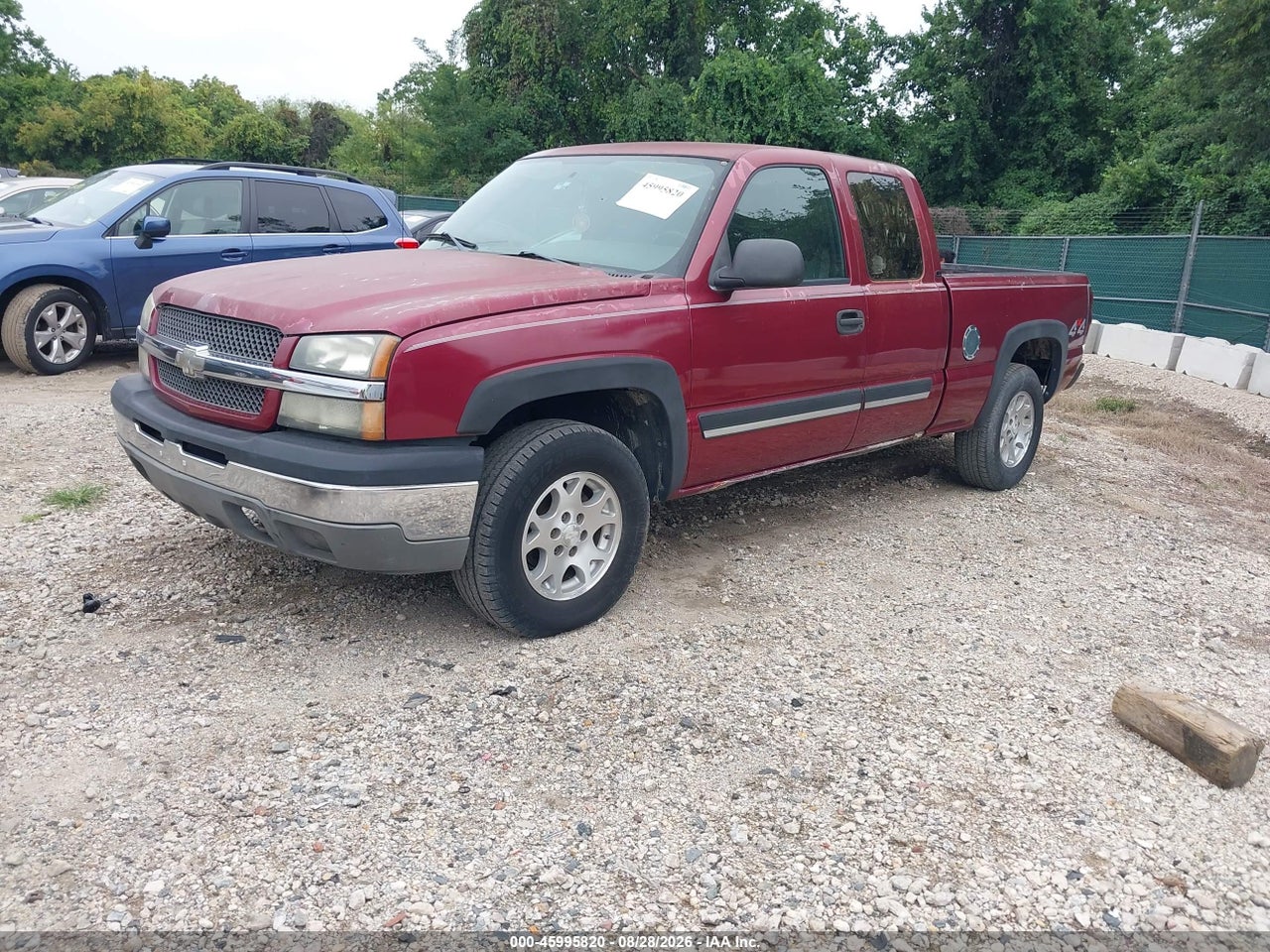 2004 CHEVROLET SILVERADO 1500 LS · 2/11