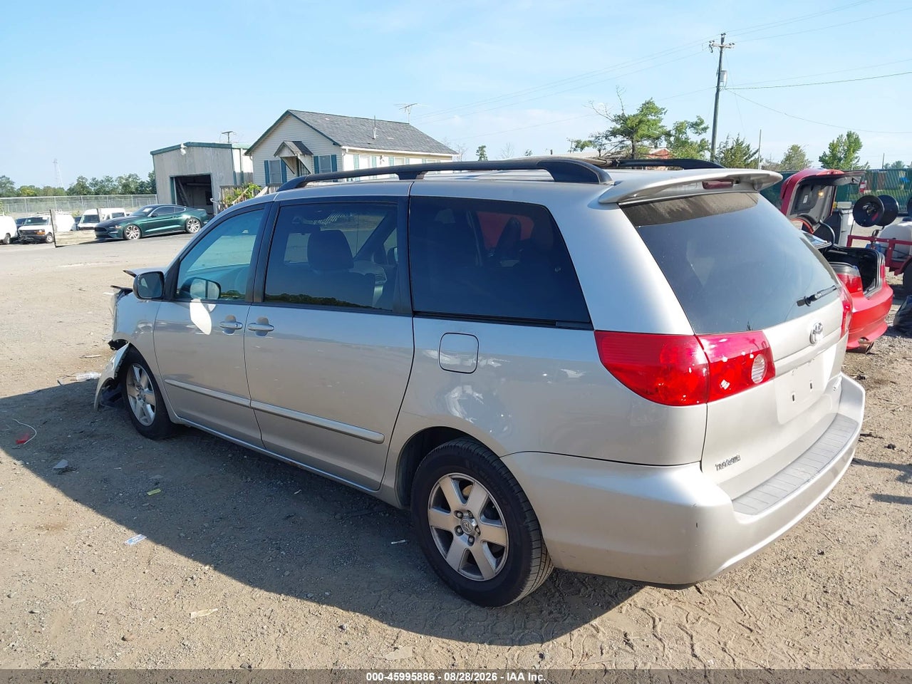 2009 TOYOTA SIENNA LE · 3/11