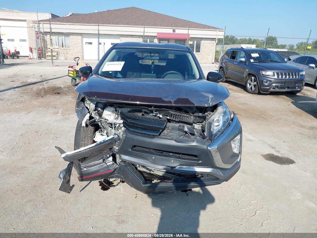 2018 MITSUBISHI ECLIPSE CROSS LE · 6/11