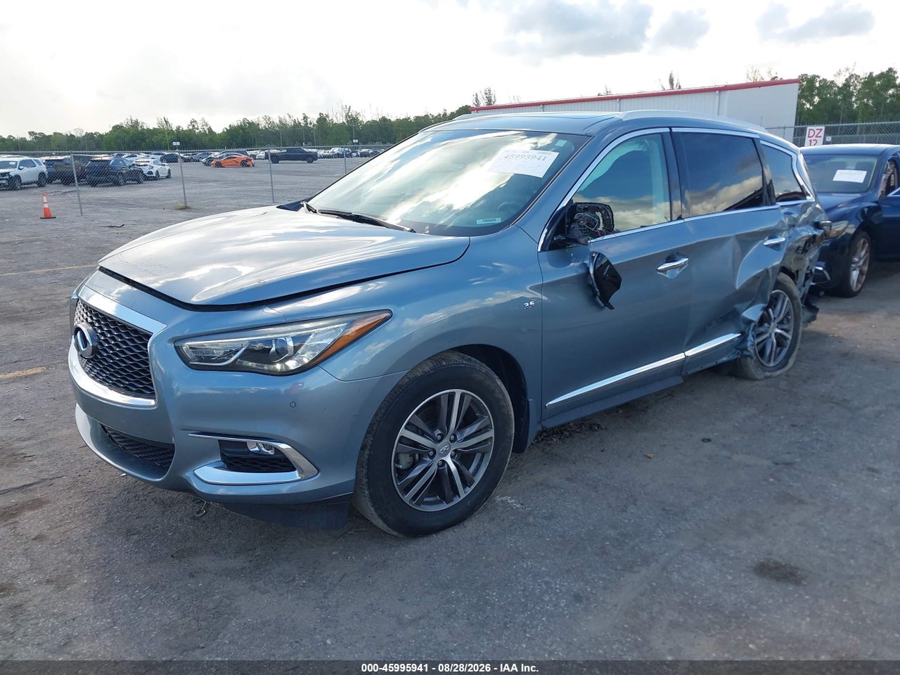 2018 INFINITI QX60   · 2/11
