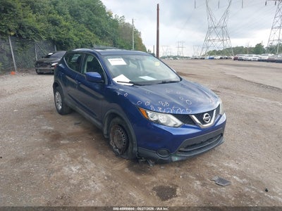 2017 NISSAN ROGUE SPORT S