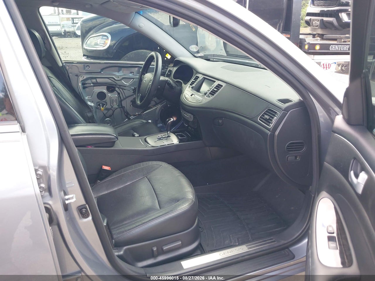 2014 HYUNDAI GENESIS 3.8 · 5/11