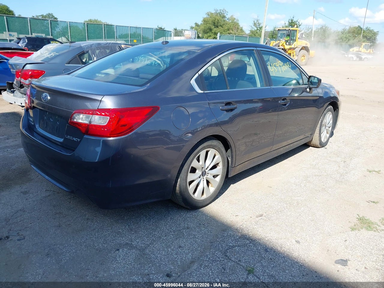 2015 SUBARU LEGACY 2.5I PREMIUM · 4/11