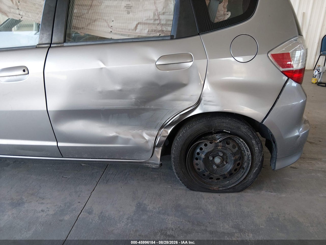 2010 HONDA FIT   · 6/11