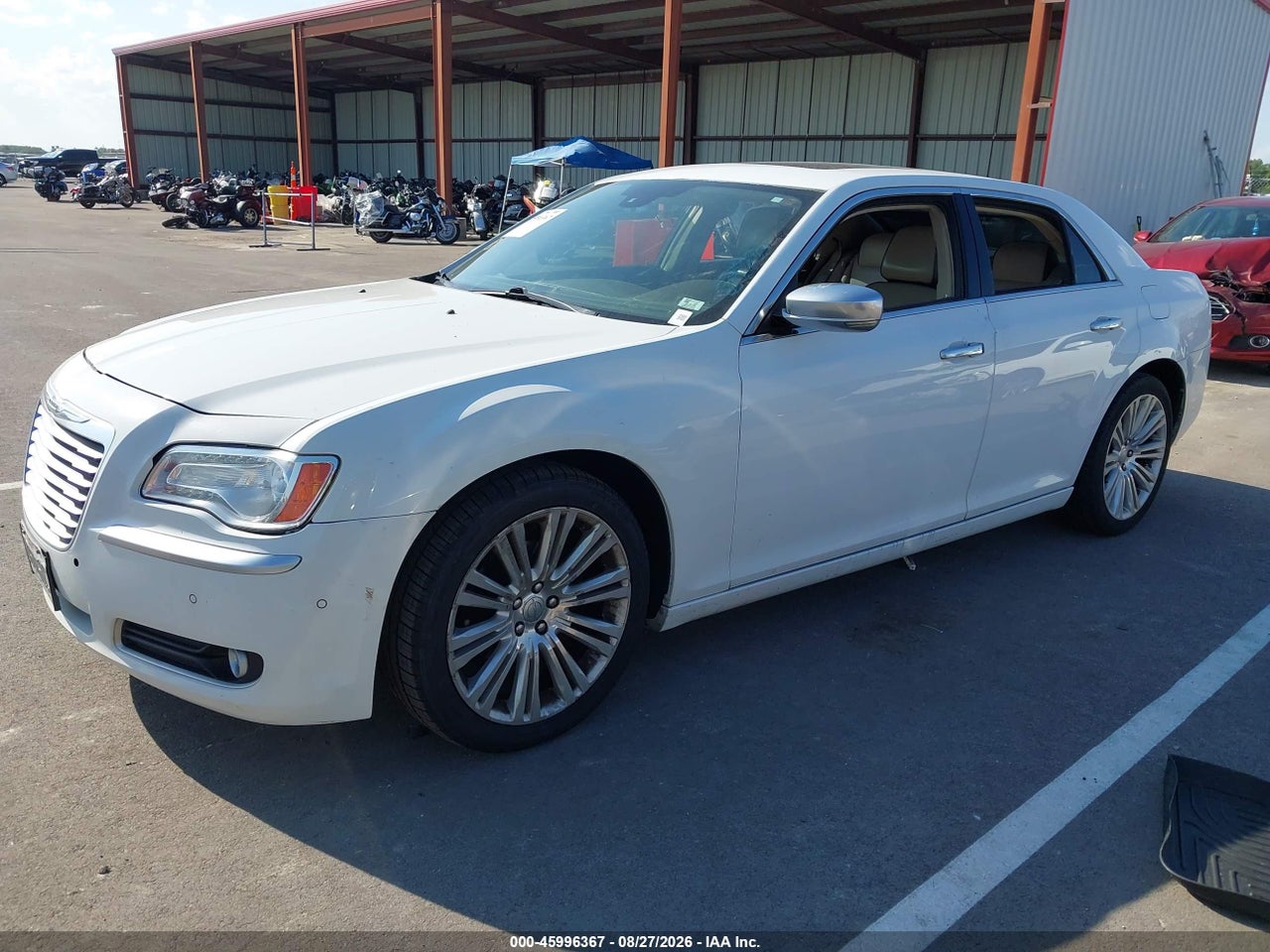 2013 CHRYSLER 300C LUXURY SERIES · 2/10