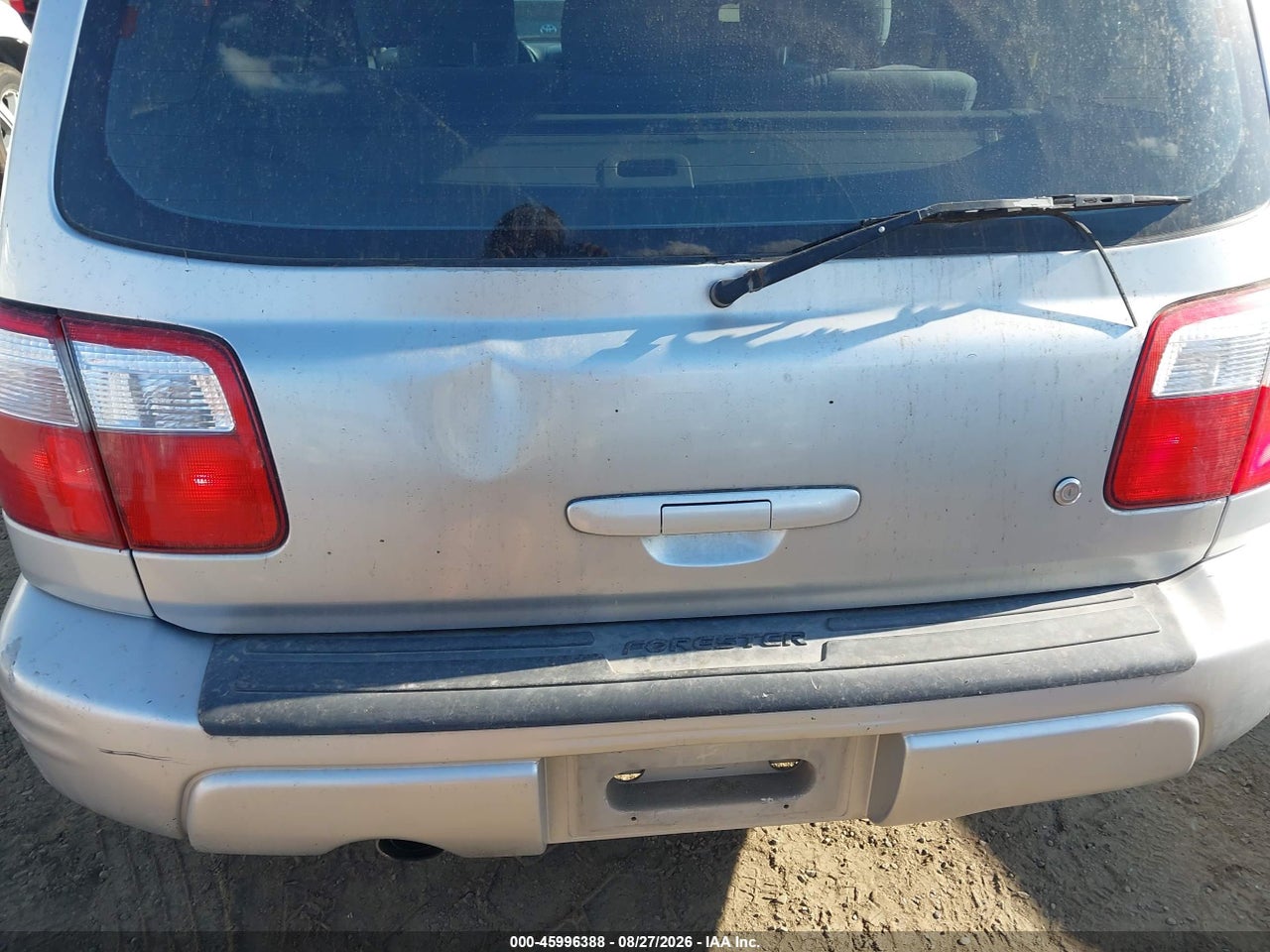 2002 SUBARU FORESTER S · 6/10