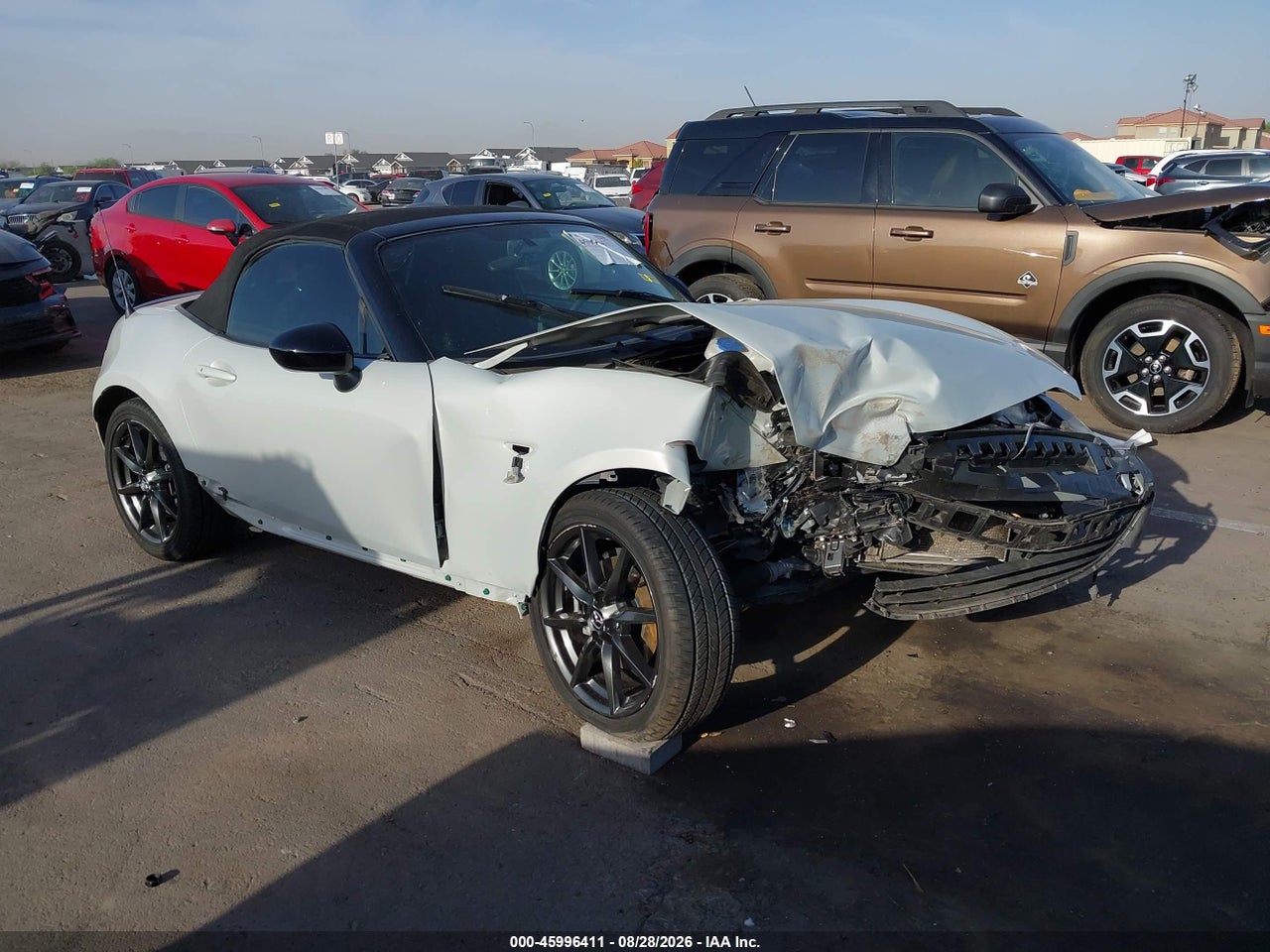 2016 MAZDA MX-5 MIATA CLUB · 6/10