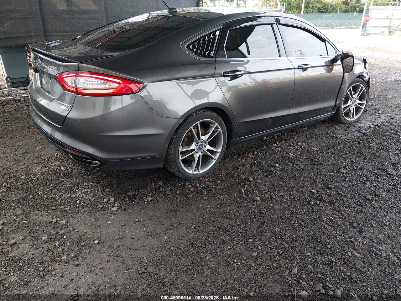 2015 FORD FUSION TITANIUM · 4/11