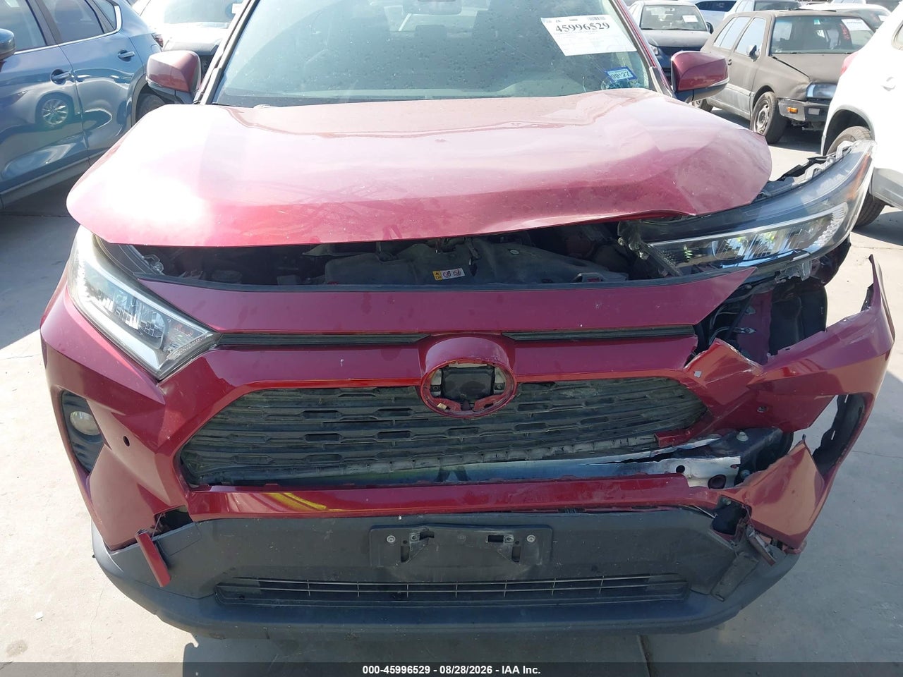 2019 TOYOTA RAV4 XLE · 6/11