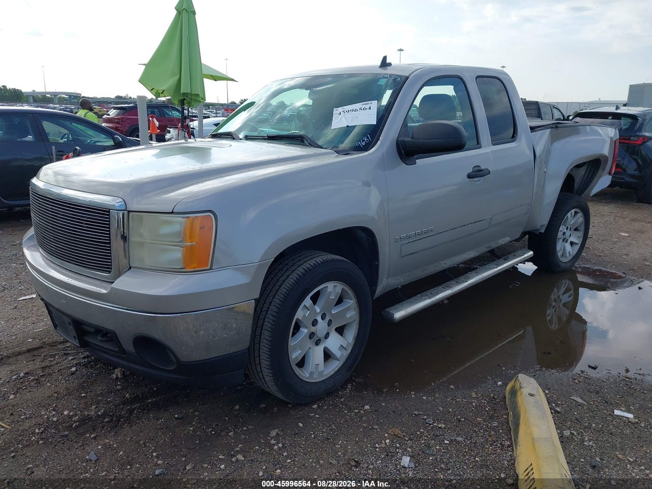 2008 GMC SIERRA 1500 SLE1 · 2/11
