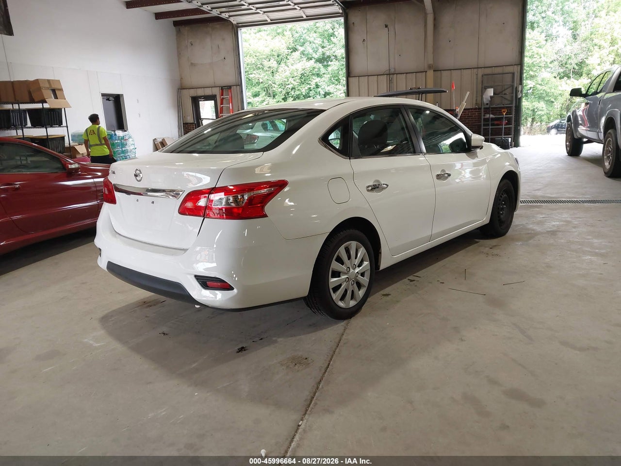 2019 NISSAN SENTRA S · 4/11