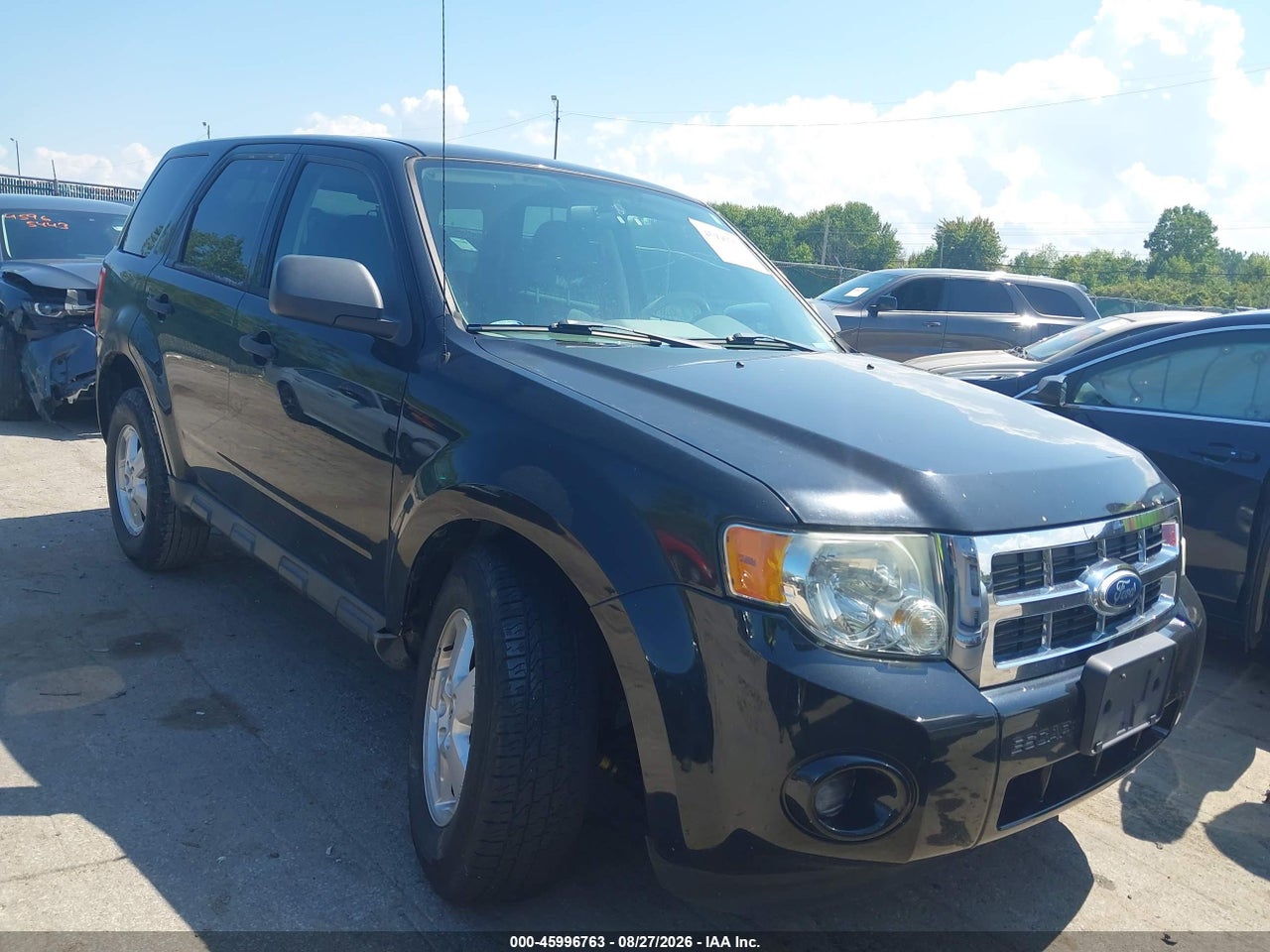 2011 FORD ESCAPE XLS · 6/11