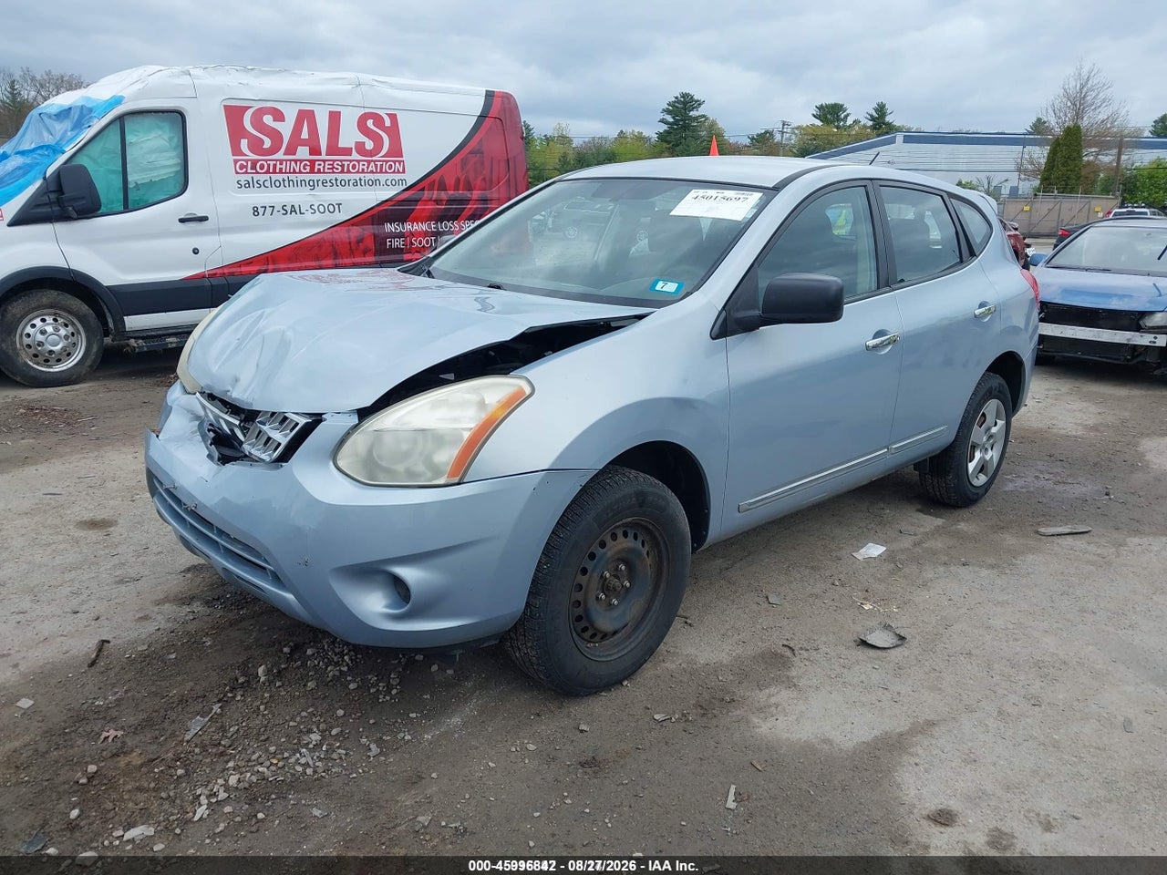 2013 NISSAN ROGUE S · 2/11