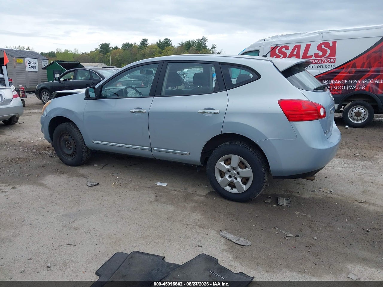 2013 NISSAN ROGUE S · 3/11