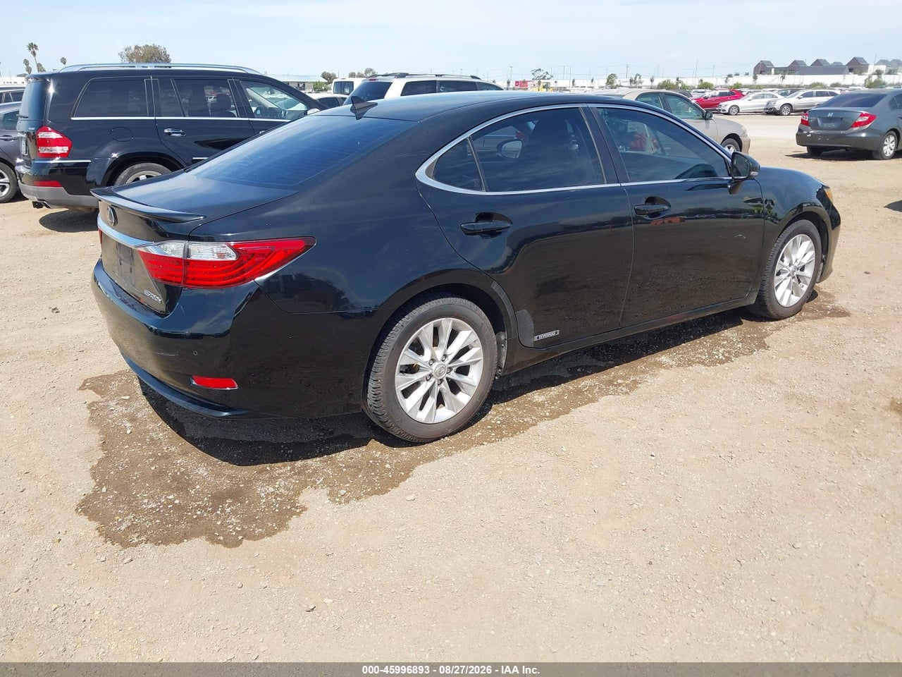 2013 LEXUS ES 300H   · 4/11