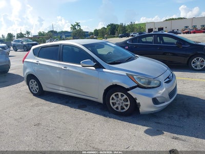 2013 HYUNDAI ACCENT GS