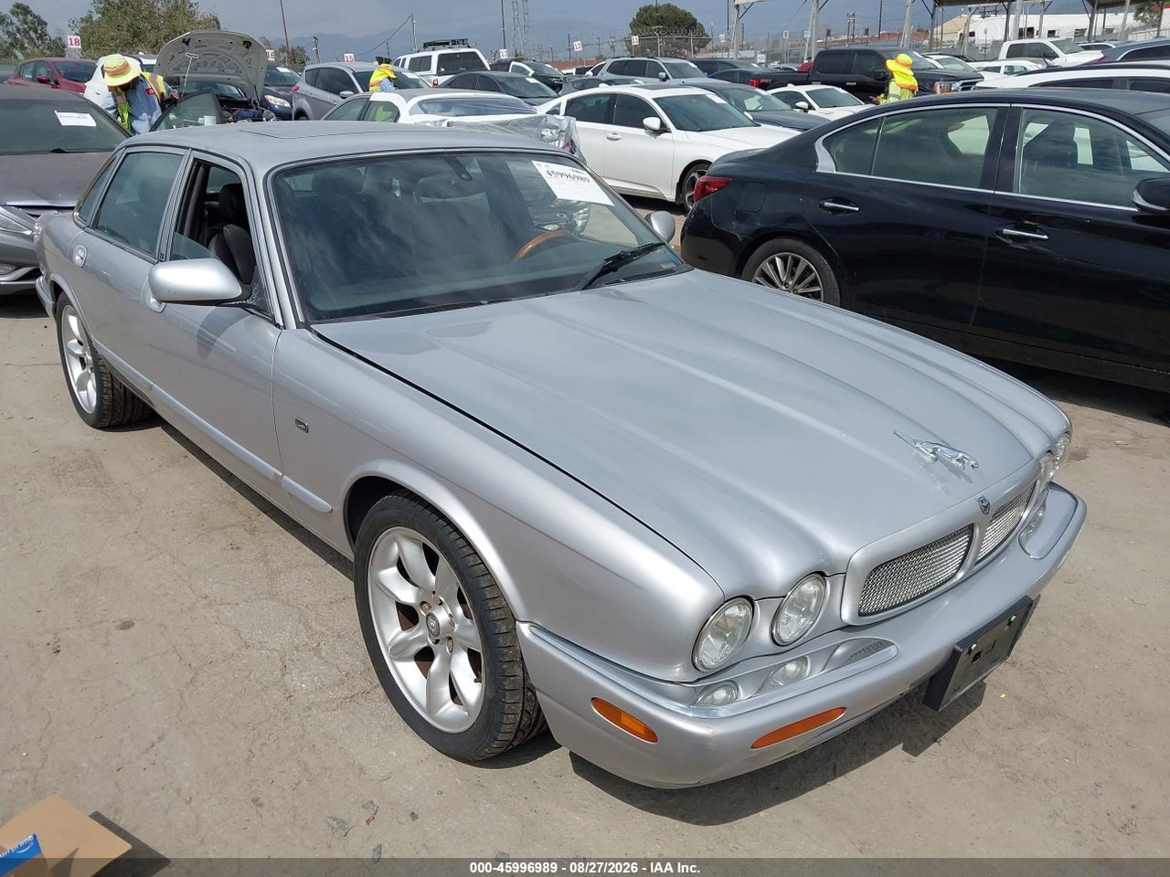 2001 JAGUAR XJR