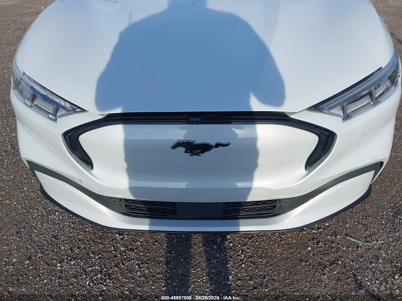 2023 FORD MUSTANG MACH-E PREMIUM · 6/11