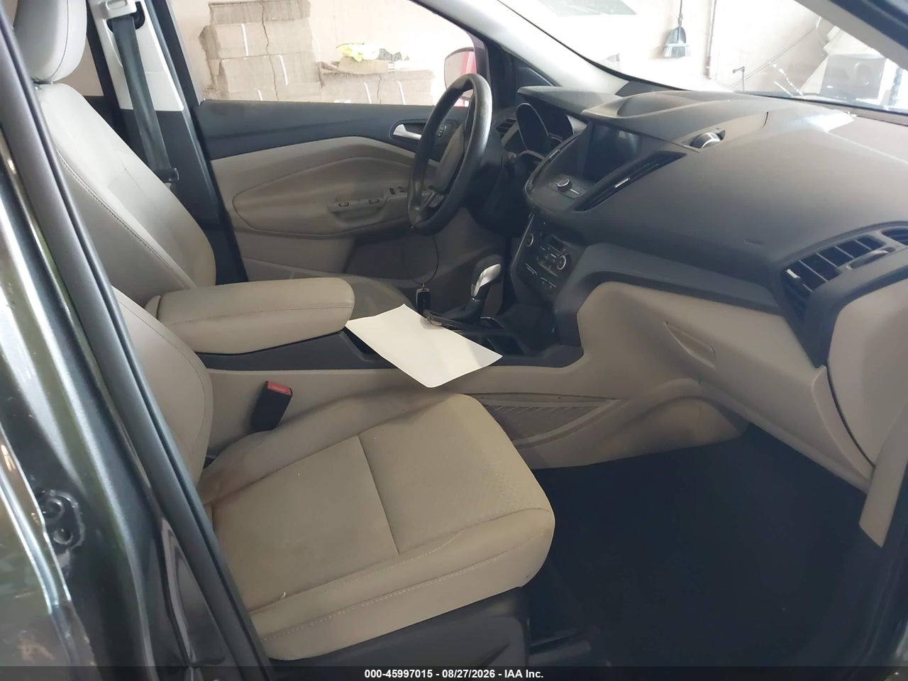 2019 FORD ESCAPE SE · 5/11