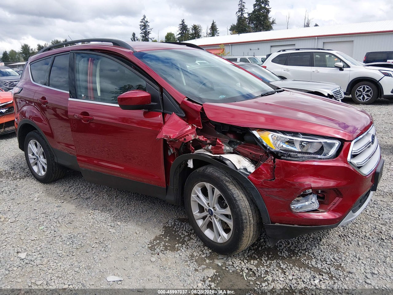 2018 FORD ESCAPE SE · 6/11