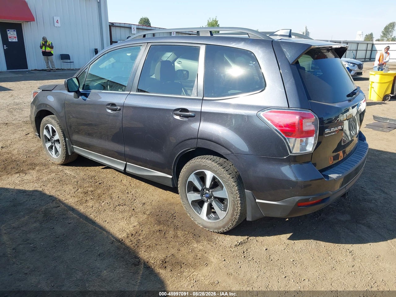 2017 SUBARU FORESTER 2.5I LIMITED · 3/11