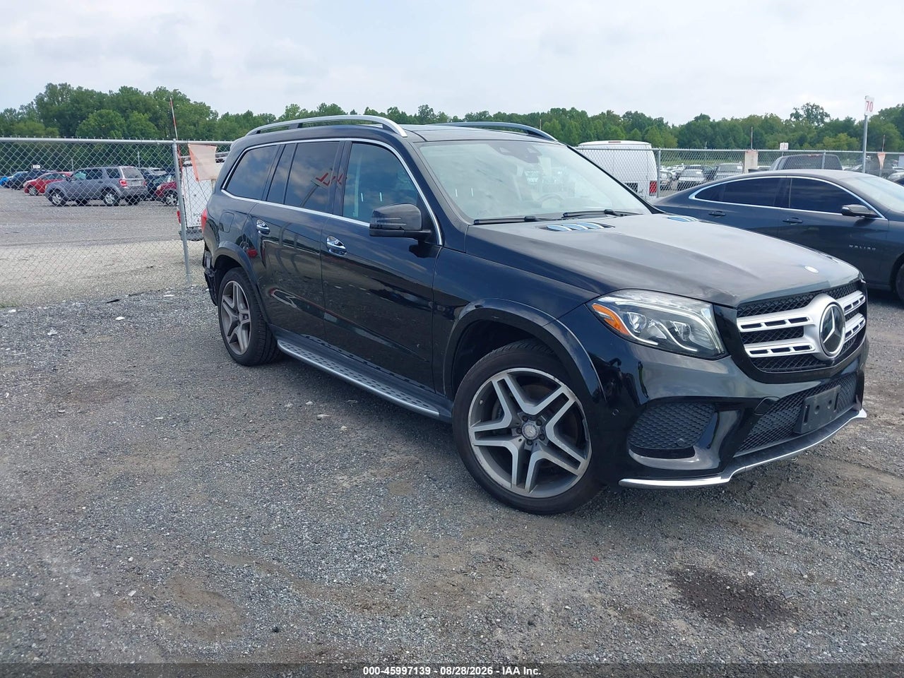 4JGDF7DE5HA****** · 2017 MERCEDES-BENZ GLS 550 4MATIC