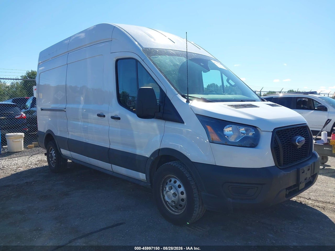 1FTBR2X88SK****** · 2025 FORD TRANSIT-250