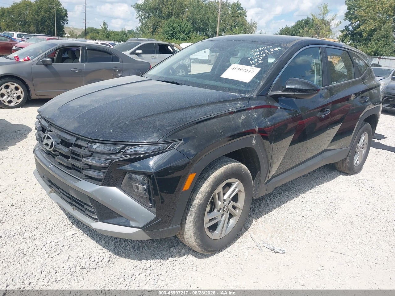 2025 HYUNDAI TUCSON SE · 2/11