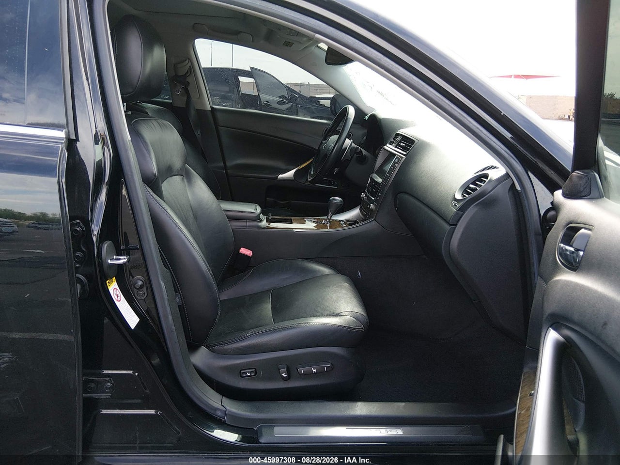2009 LEXUS IS 350   · 5/10