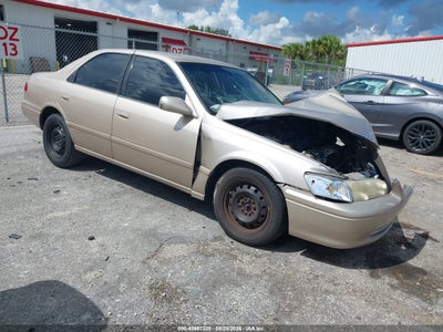 2000 TOYOTA CAMRY LE