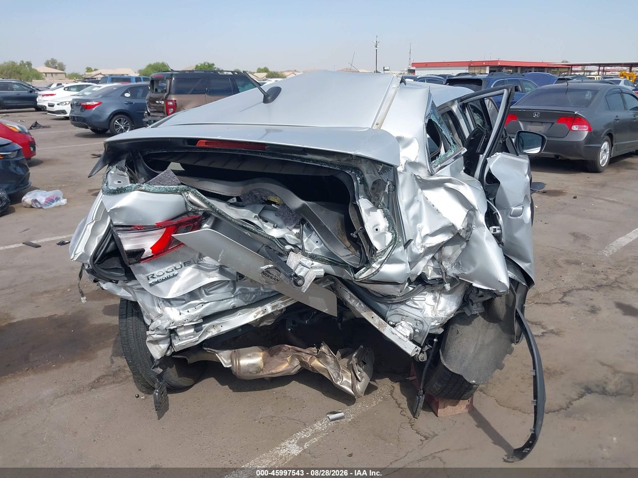 2019 NISSAN ROGUE SPORT S · 6/10
