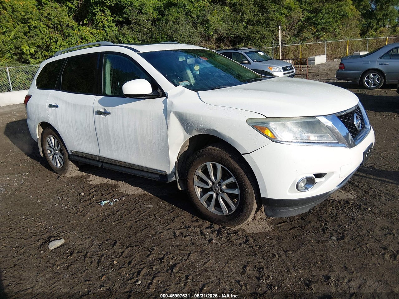 2015 NISSAN PATHFINDER SL