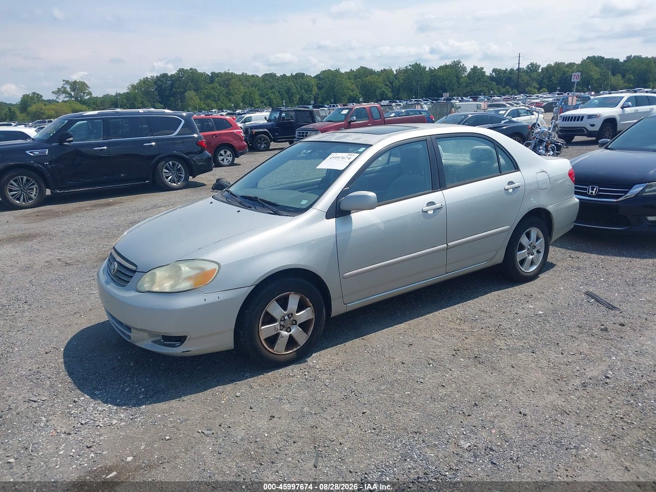 2004 TOYOTA COROLLA LE · 2/11