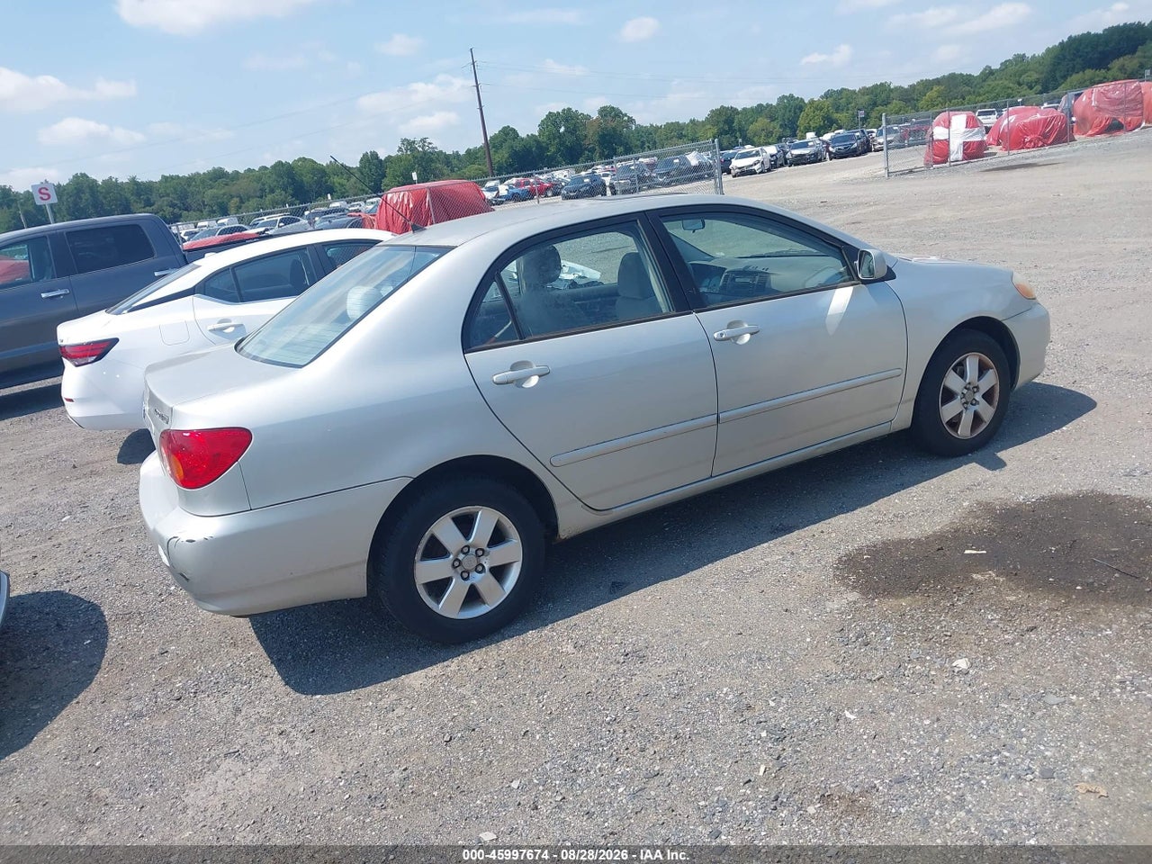 2004 TOYOTA COROLLA LE · 4/11