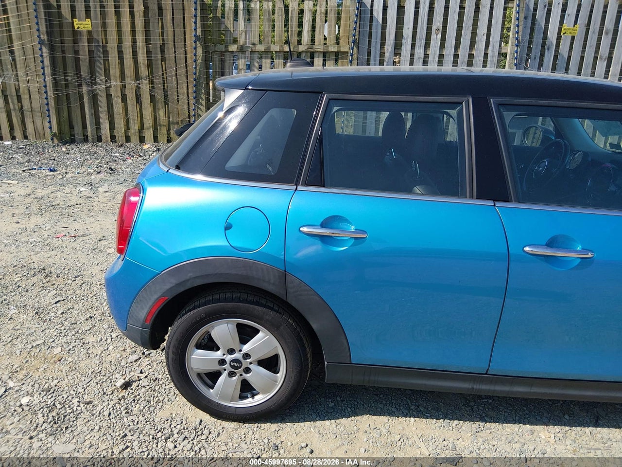 2017 MINI HARDTOP COOPER · 6/11