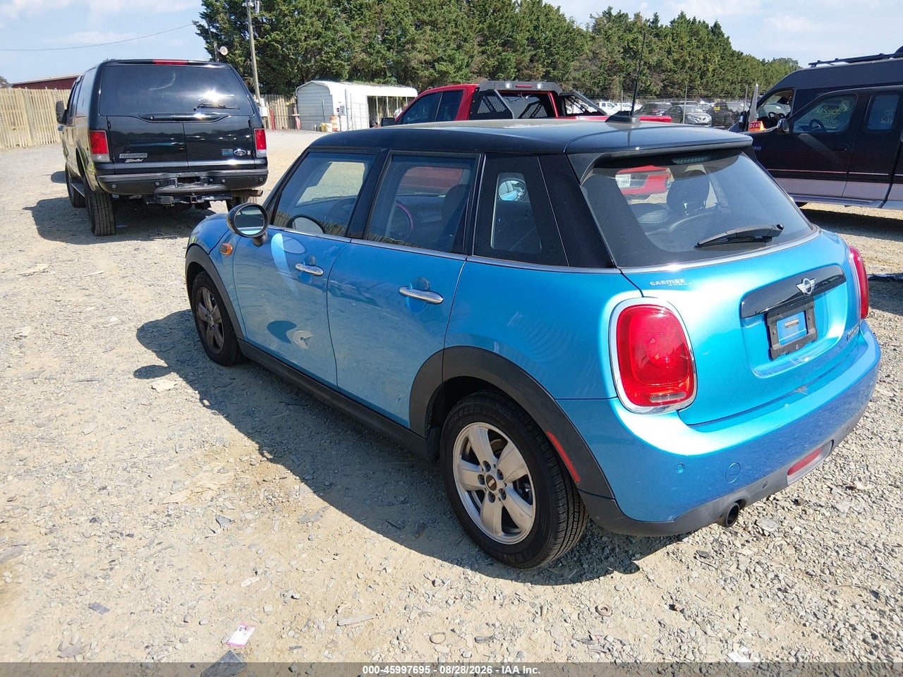 2017 MINI HARDTOP COOPER · 3/11
