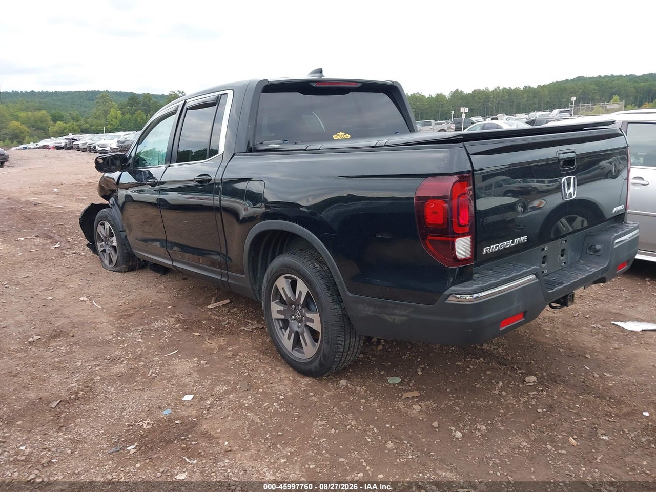 2017 HONDA RIDGELINE RTL-T · 3/11