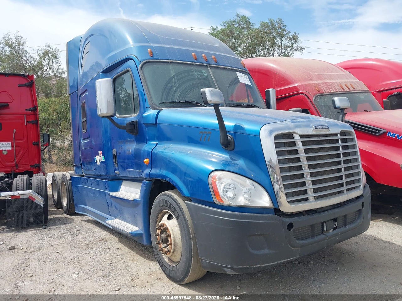 2017 FREIGHTLINER CASCADIA 125  