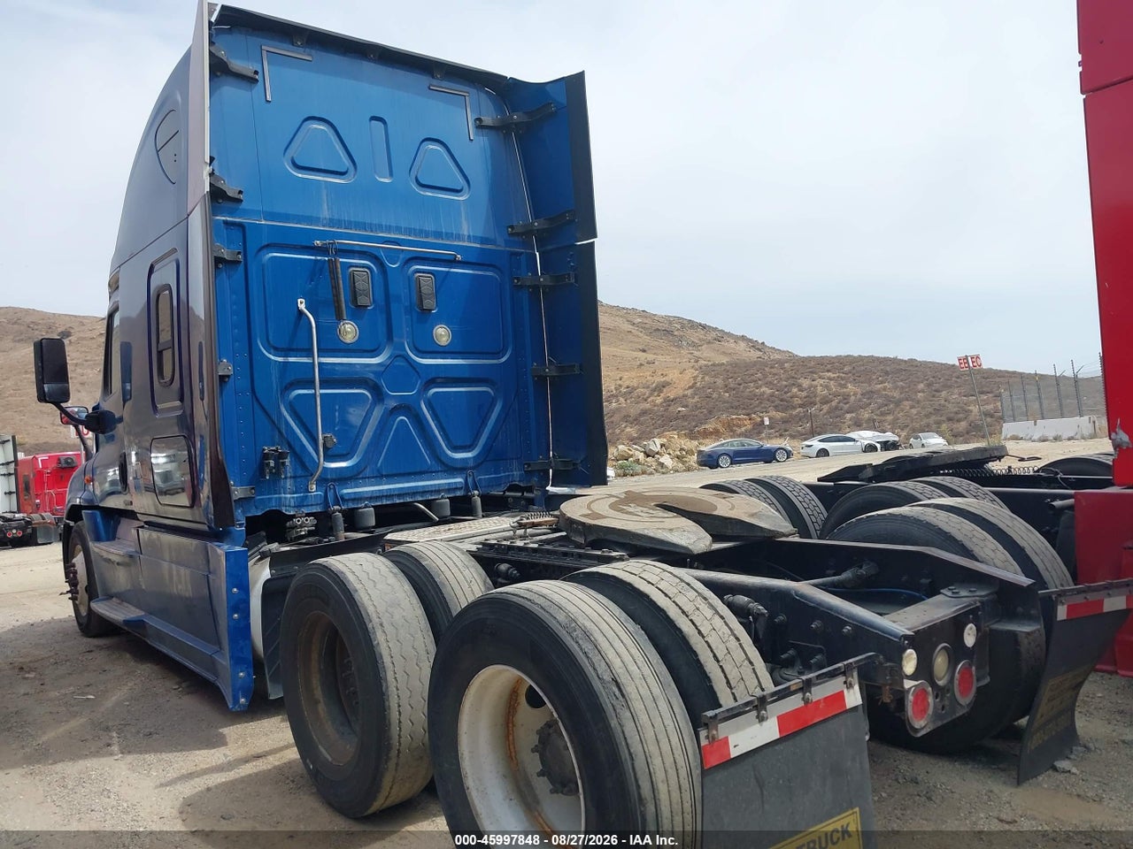 2017 FREIGHTLINER CASCADIA 125 · 3/4