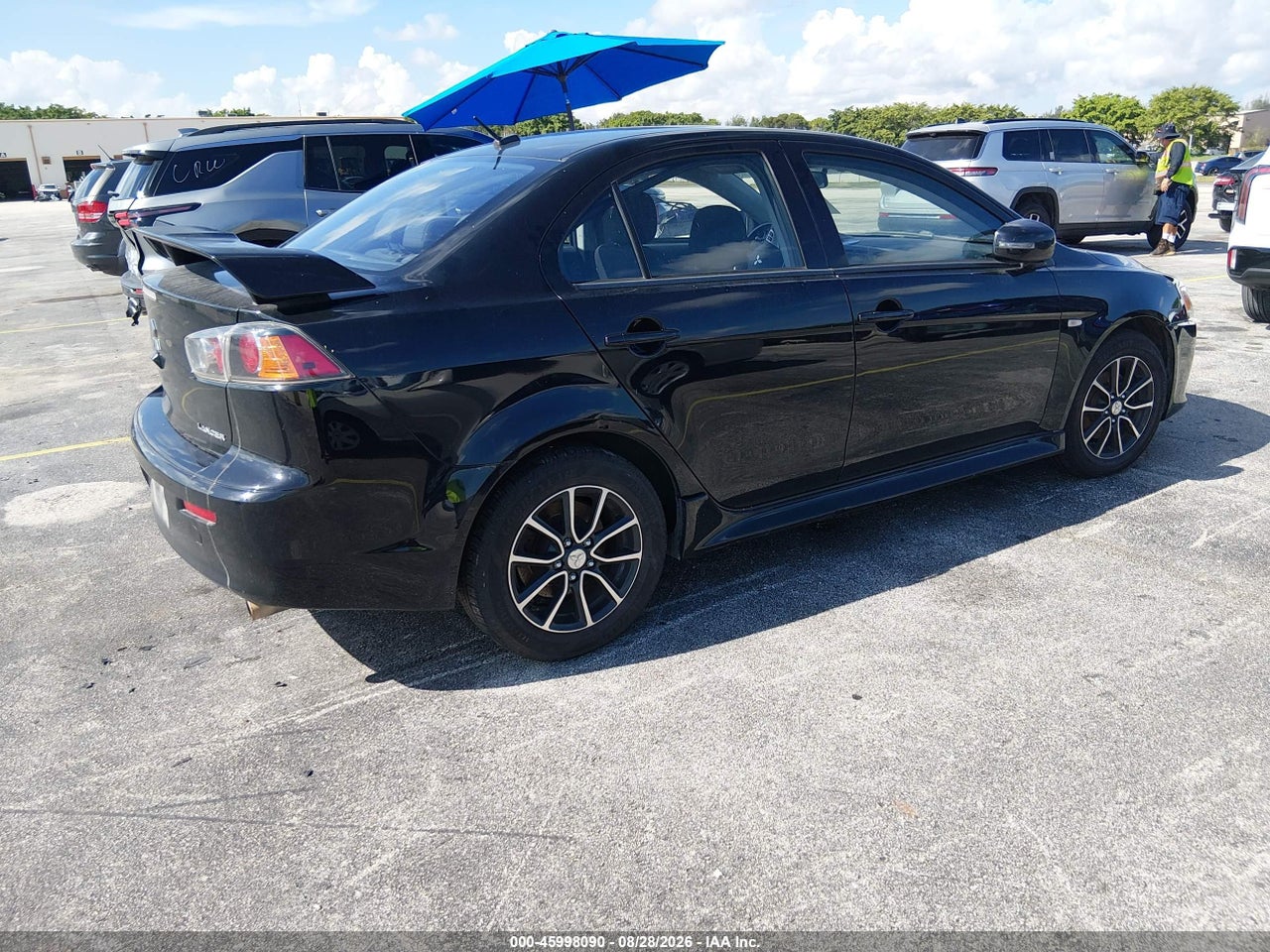 2017 MITSUBISHI LANCER ES/LE · 4/10