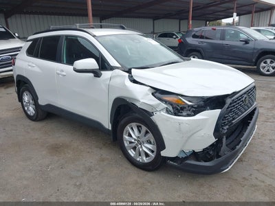 7MUCAABG6RV****** · 2024 TOYOTA COROLLA CROSS LE