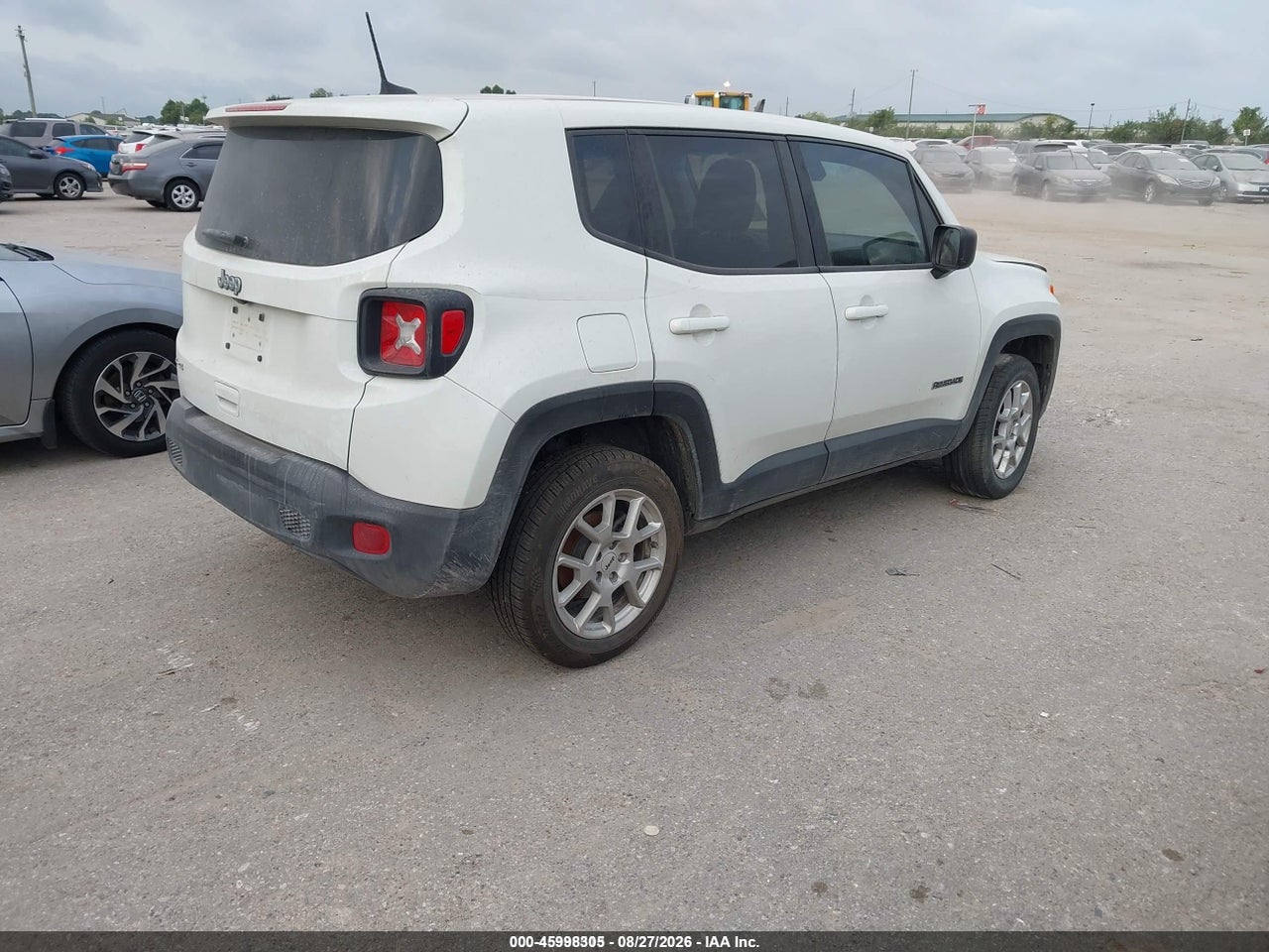 2023 JEEP RENEGADE LATITUDE 4X4 · 4/11