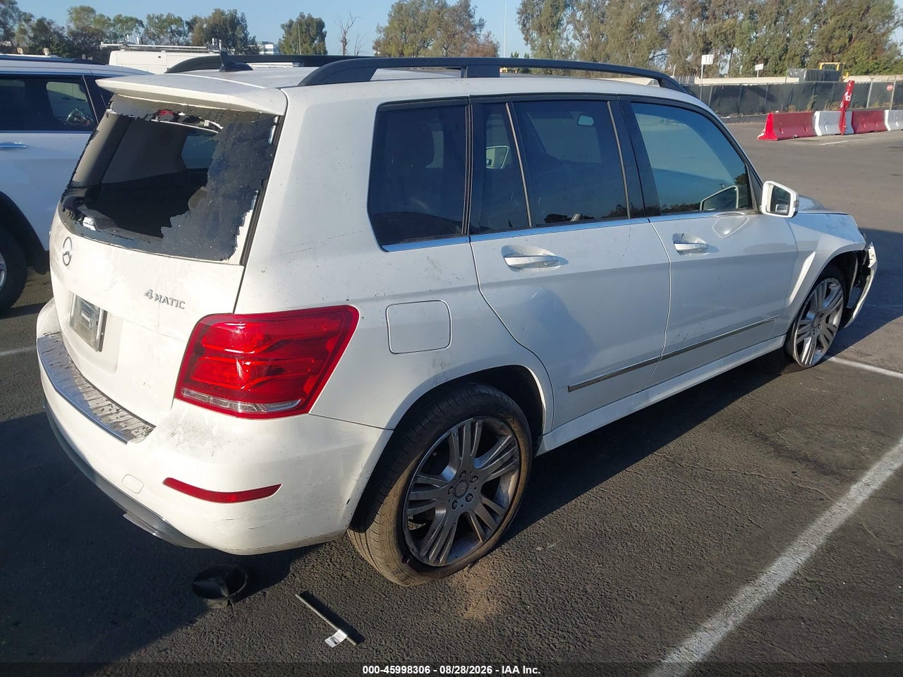 2015 MERCEDES-BENZ GLK 350 4MATIC · 4/11