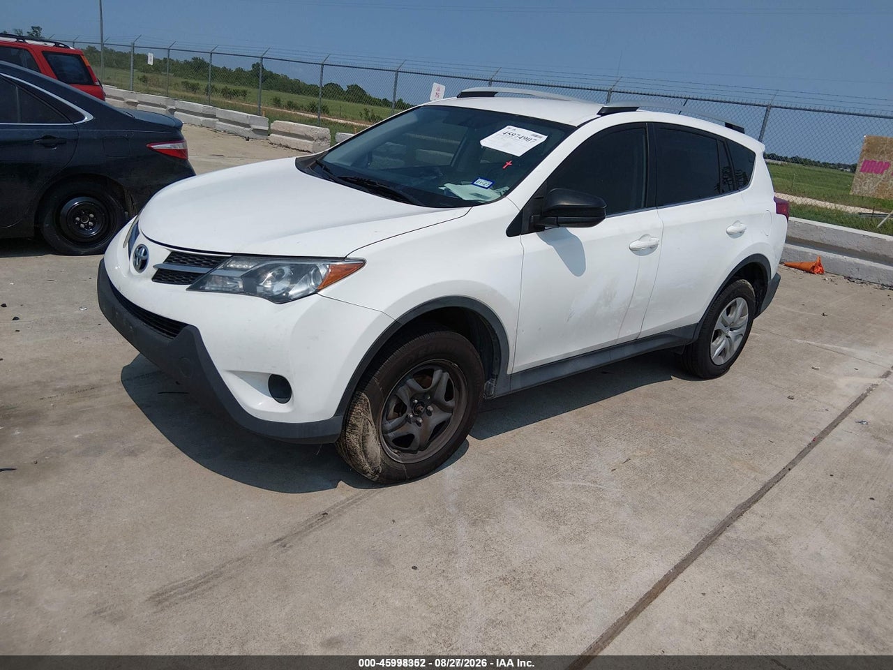 2015 TOYOTA RAV4 LE · 2/10